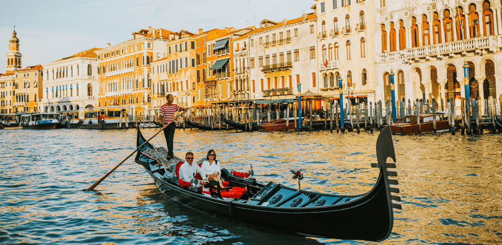 gondola-di-venezia-ponte-sospiri