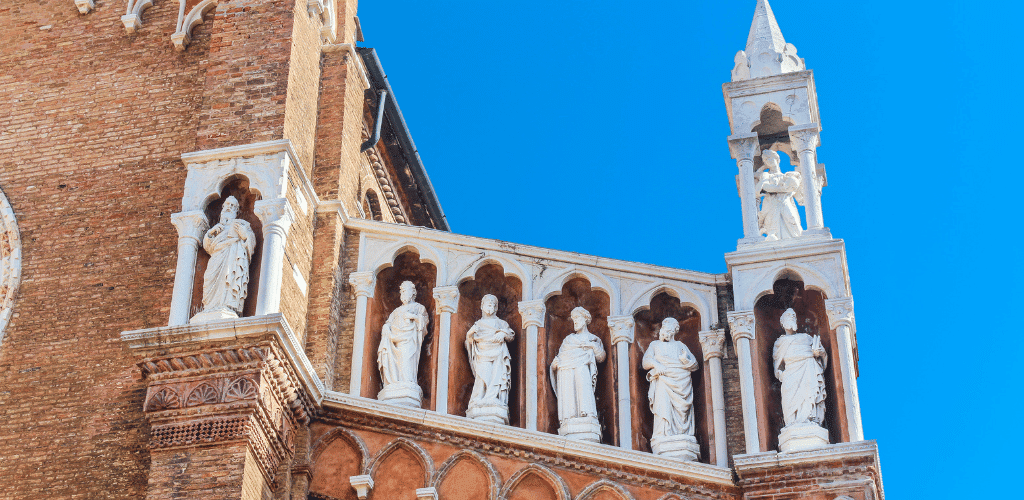 tour delle chiese santa maria dell'orto